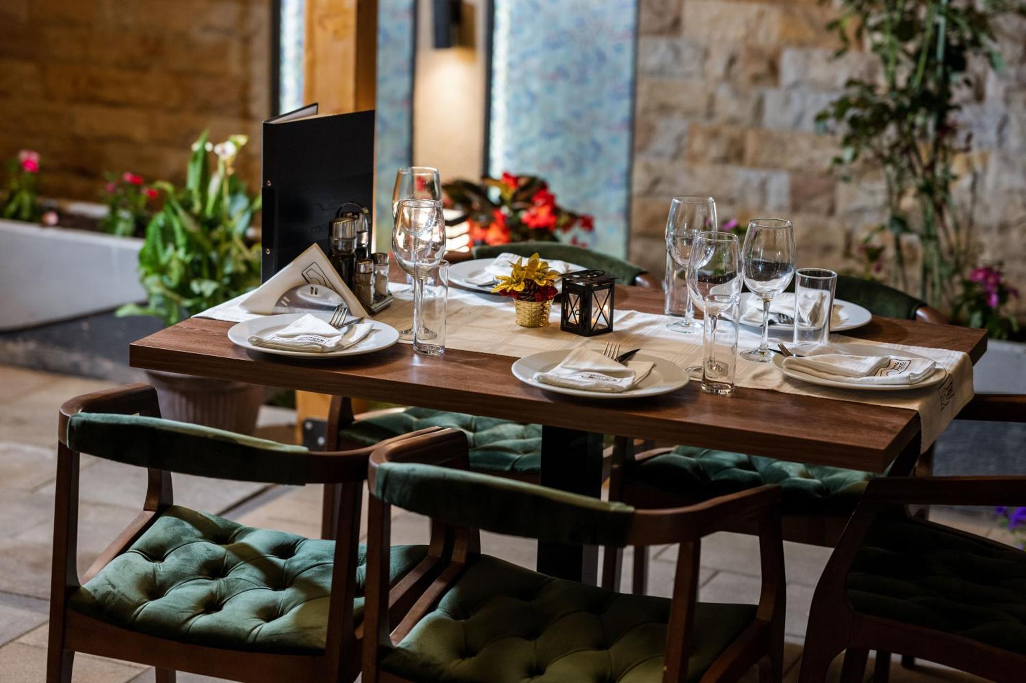 Hotel & Restaurant Ponte Bianco รานเย ภายนอก รูปภาพ