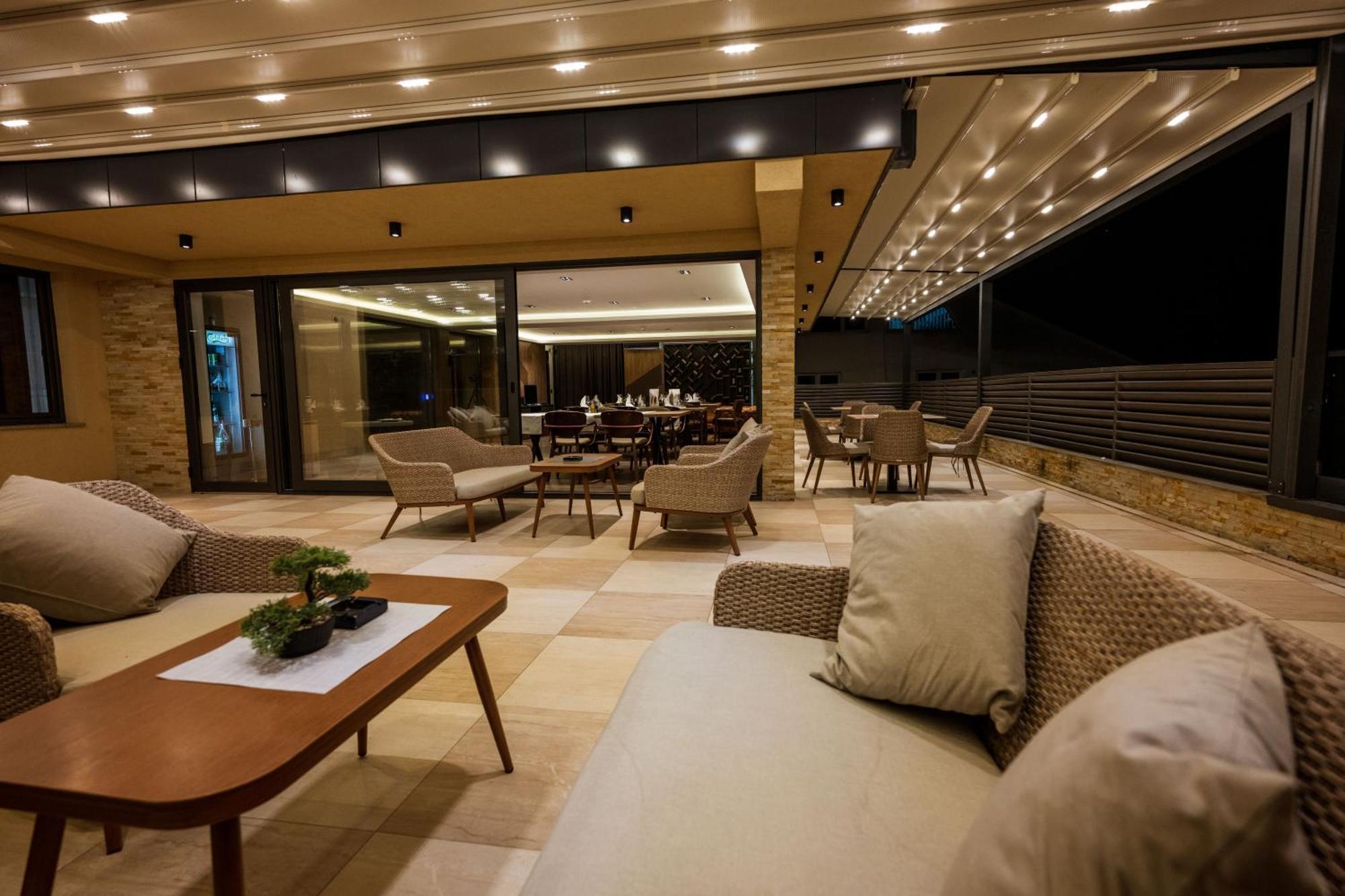 Hotel & Restaurant Ponte Bianco รานเย ภายนอก รูปภาพ